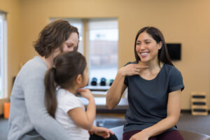 what is a speech therapist assistant