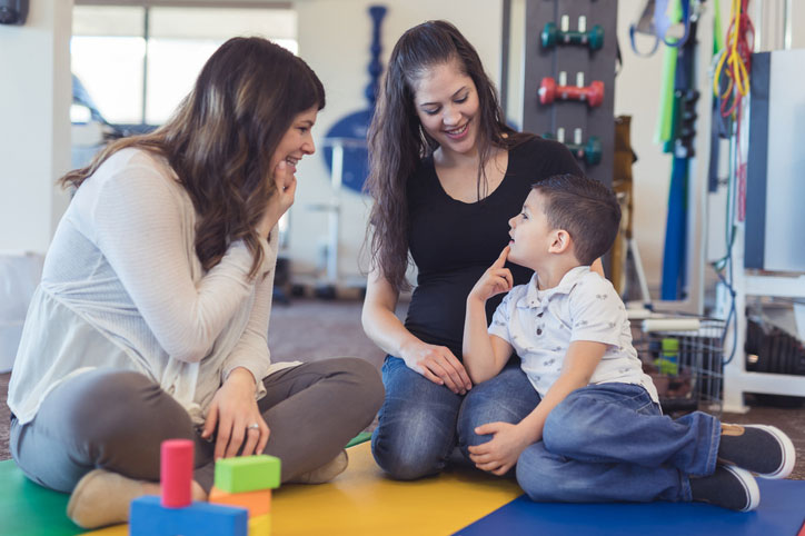 what is a speech therapist assistant