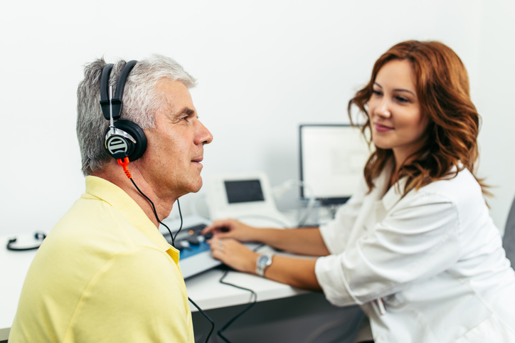 How to Become an Audiologist